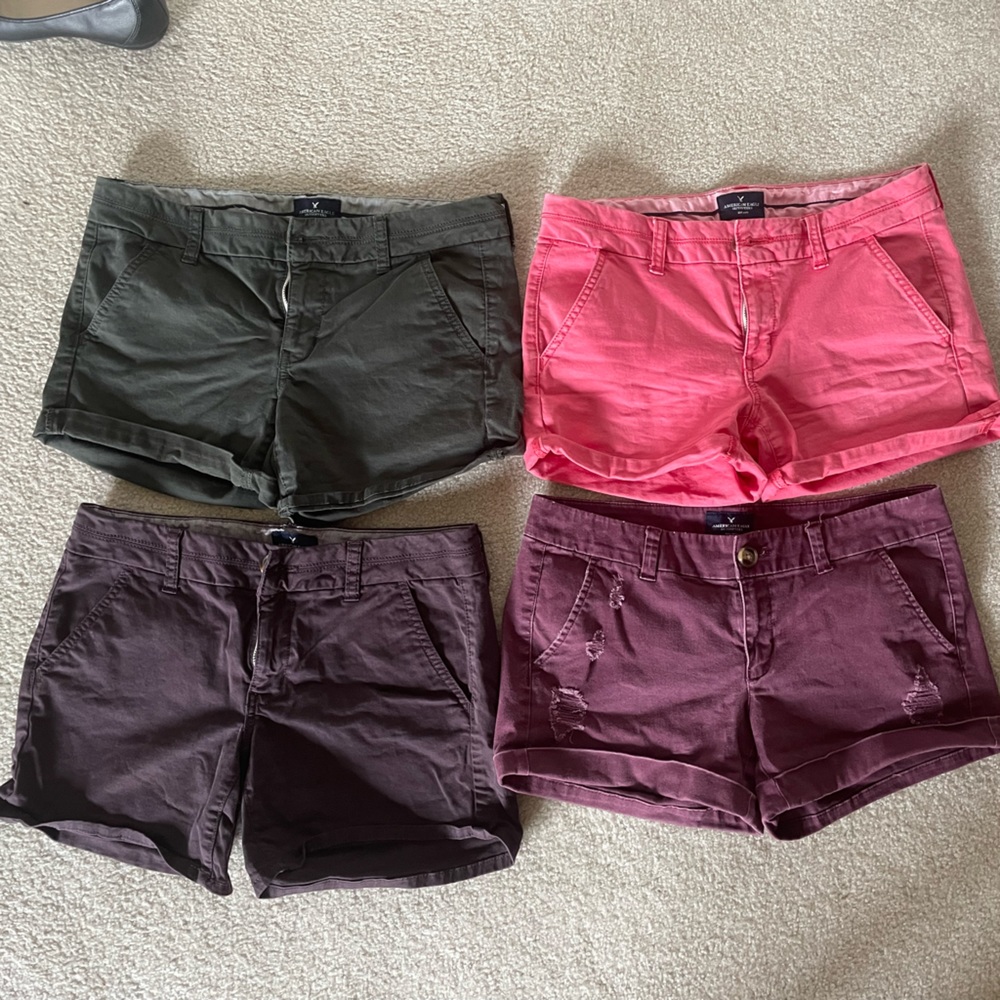 American eagle shorts bundle size 6 purple, olive, salmon, maroon distressed